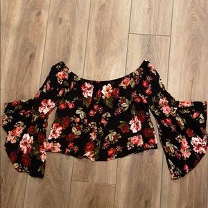 Off shoulder Black floral cropped top